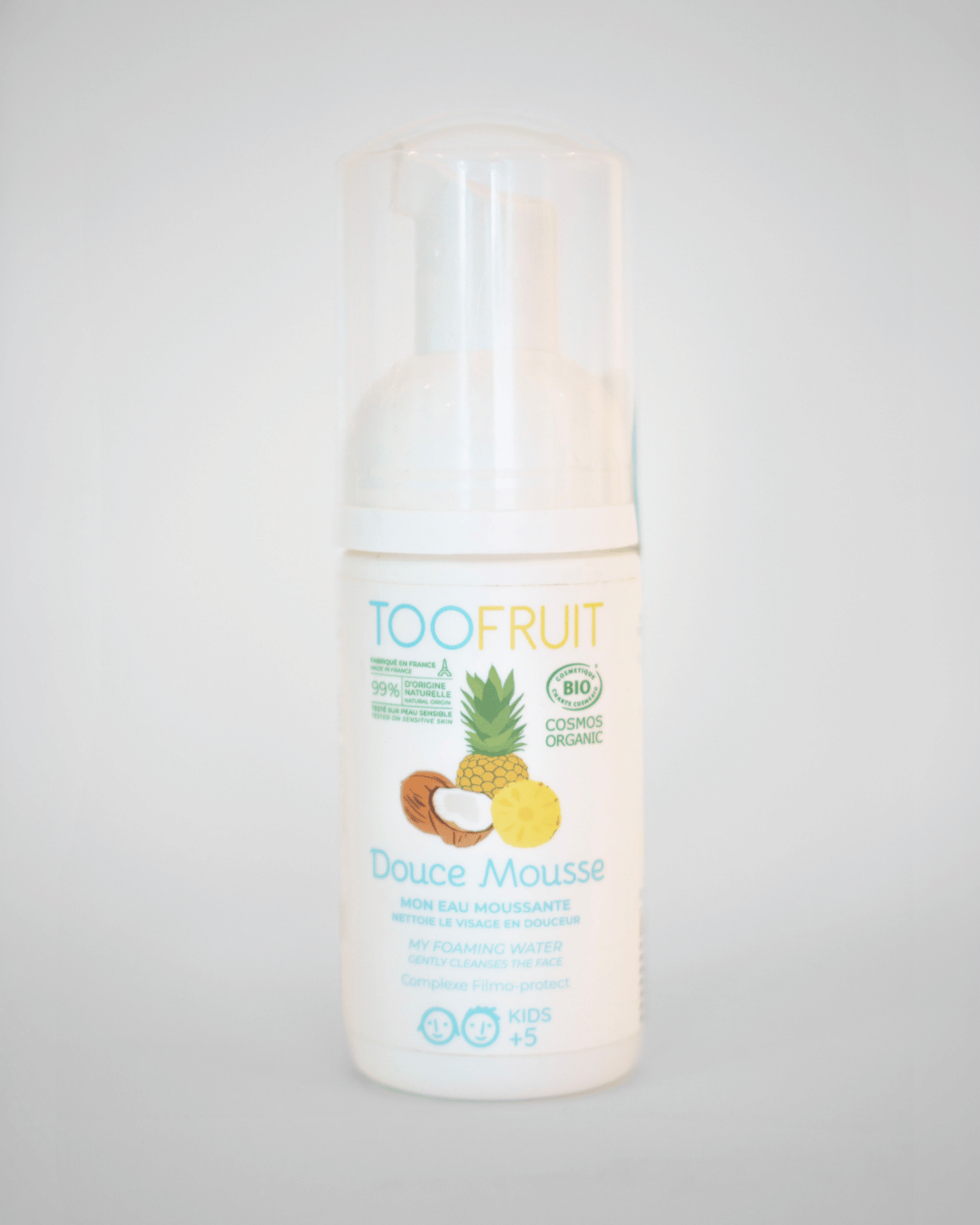 Foaming water pineapple coconut